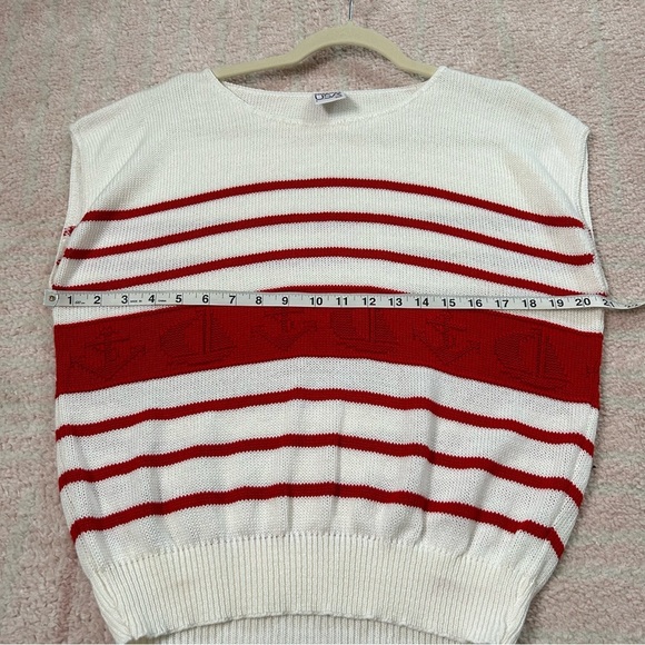 Vintage Cream Red Nautical Striped Sleeveless Sweater Size Large Sailboat Anchor - Picture 7 of 11